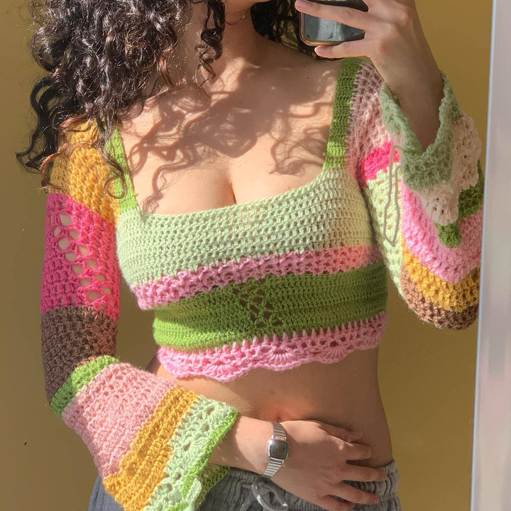 Damen virkad crop-top med långa ärmar och udda nederkant Mirla-Eva Jonsson