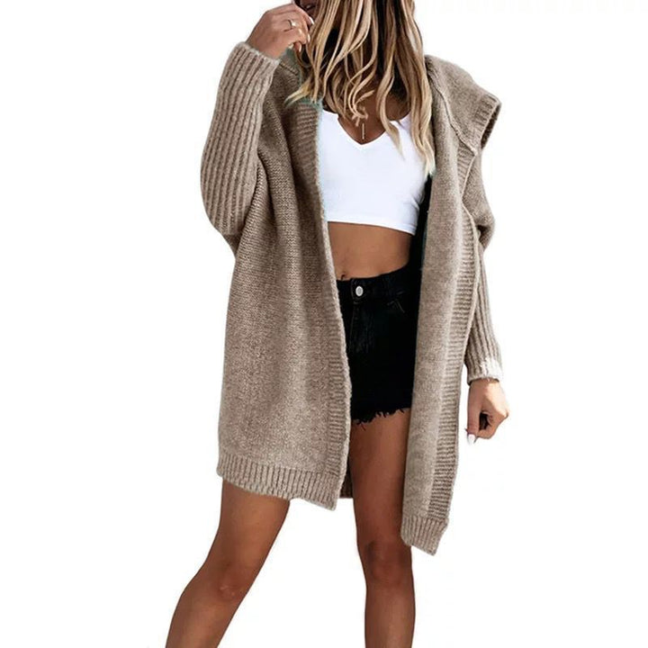 Damen weicher Strickcardigan mit Kapuze und weitem Schnitt Mirla-Eva Jonsson