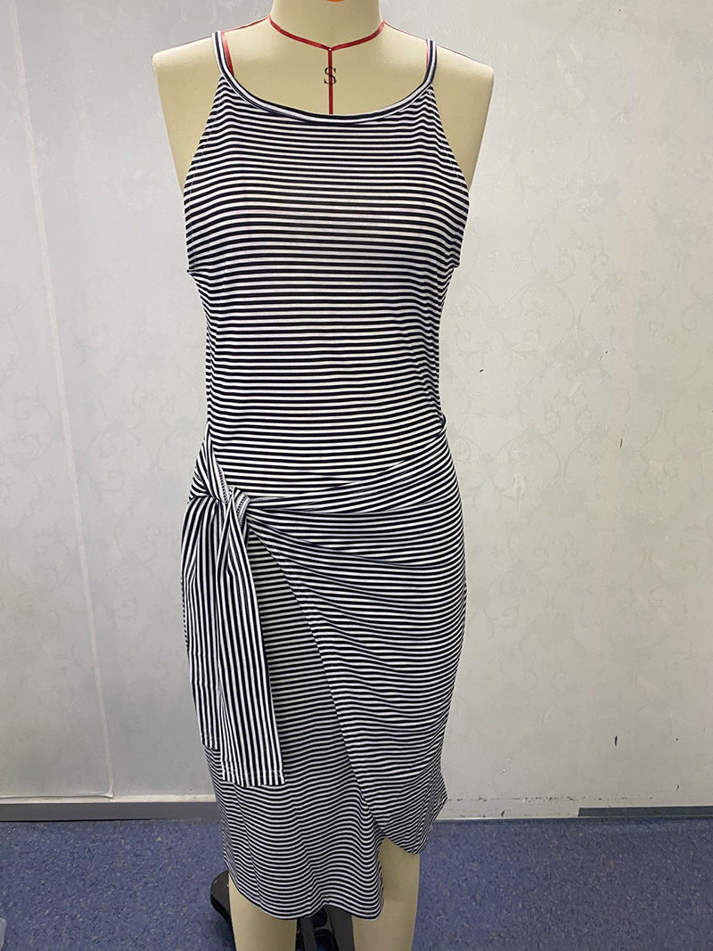 Damen wrap dress with striking striped pattern and fitted silhouette Mirla-Eva Jonsson