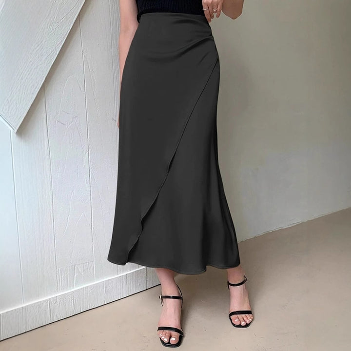 Damen wrap skirt with flowing cut and elegant draping Mirla-Eva Jonsson