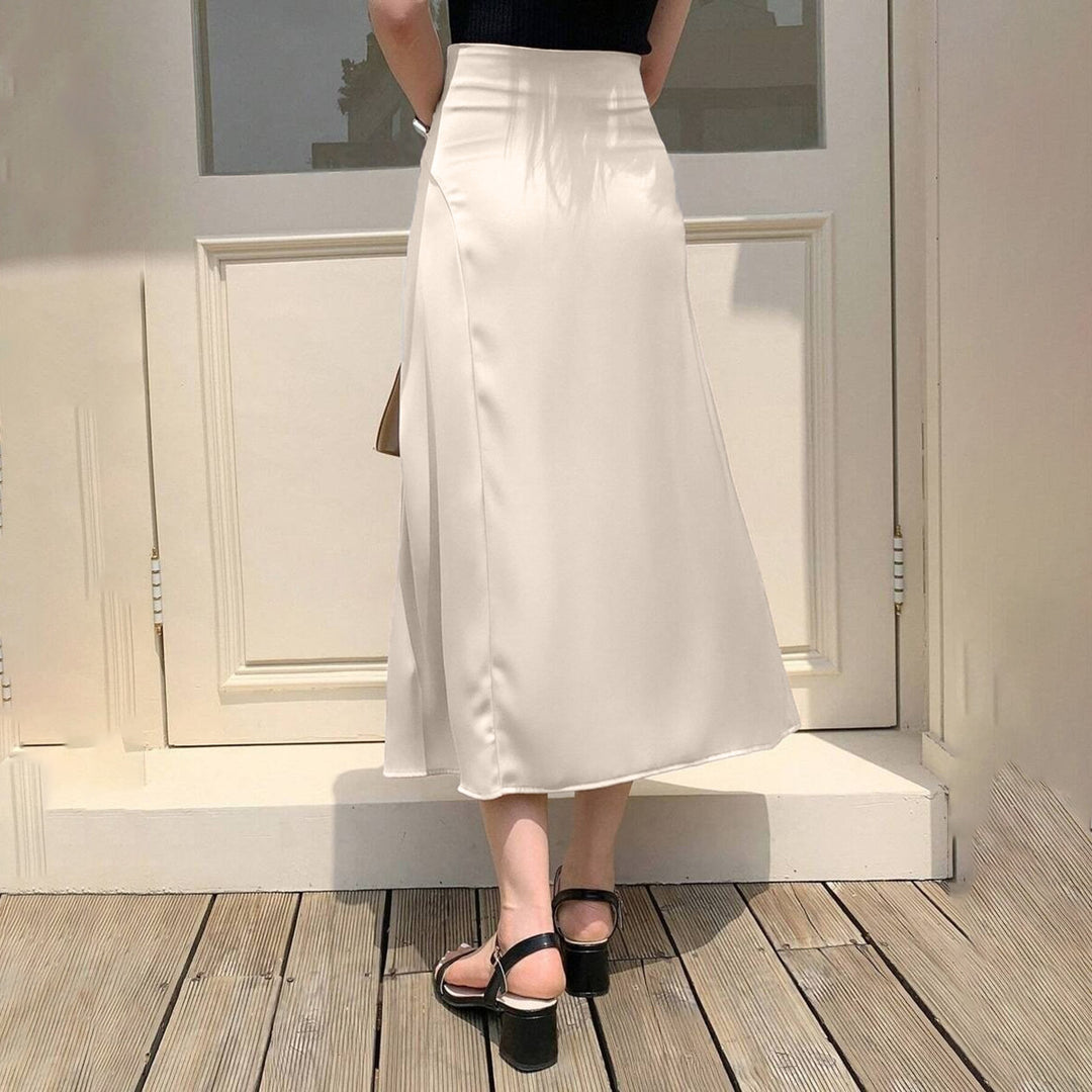 Damen wrap skirt with flowing cut and elegant draping Mirla-Eva Jonsson
