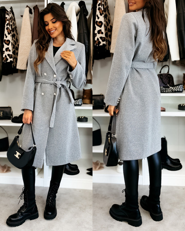 Damenkappa Elegant trenchcoat med justerbart bälte och dubbelknäppning Eva Jonsson-Eva Jonsson