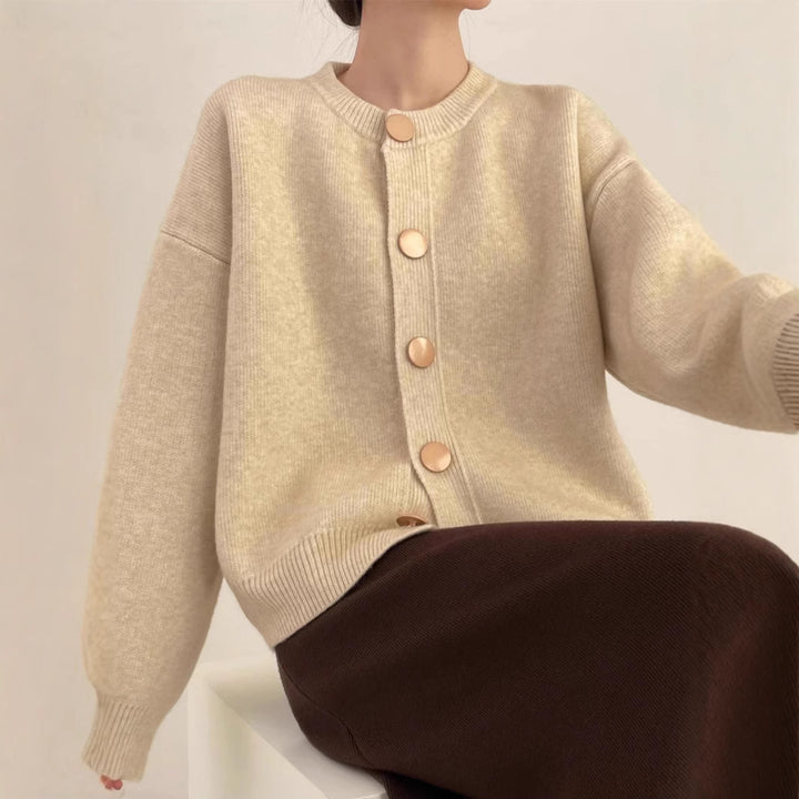 Damens Cardigan med Bekväm Passform och Eleganta Knapppdetaljer Eva Jonsson-Eva Jonsson