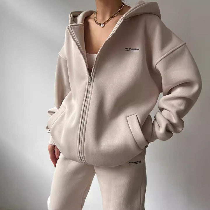 Damens Casual Oversized Hoodie med Hel dragkedja och Praktiska Kängurufickor Mirla-Eva Jonsson