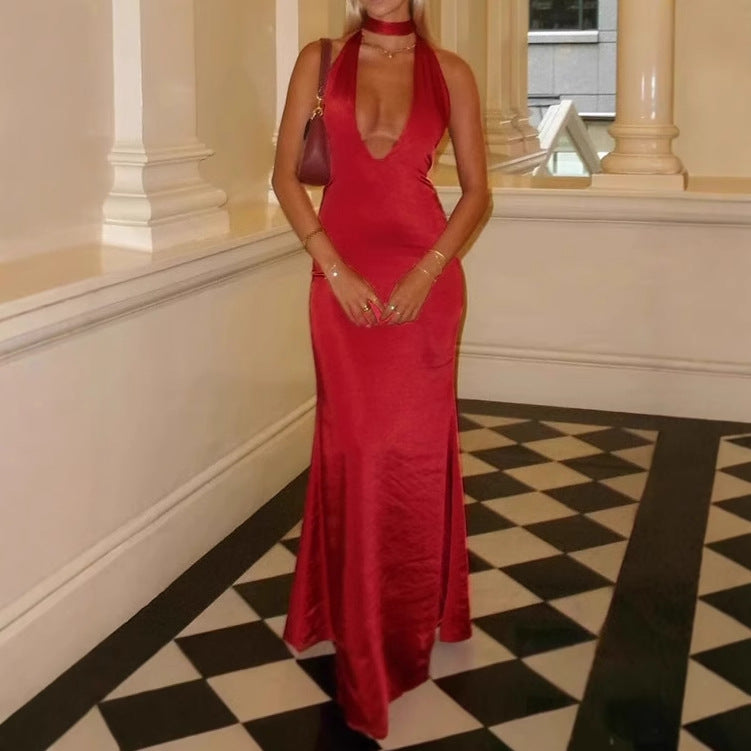 Damens Elegant Maxiklänning med djup V-ringning och smal knytbälte Eva Jonsson-Eva Jonsson