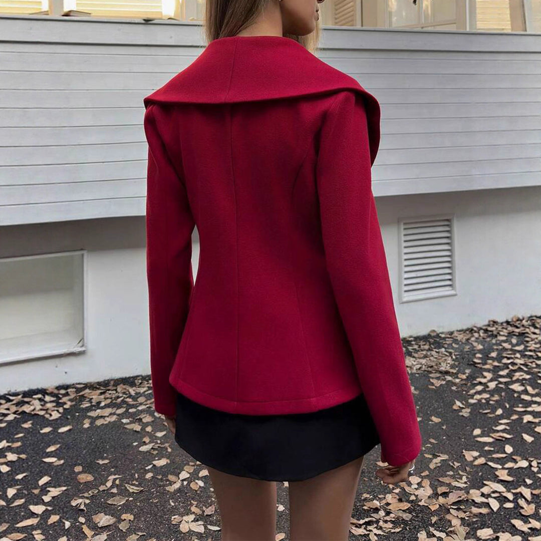 Damens Elegant Oversized Blazer med asymmetrisk krage och fickor Mirla-Eva Jonsson