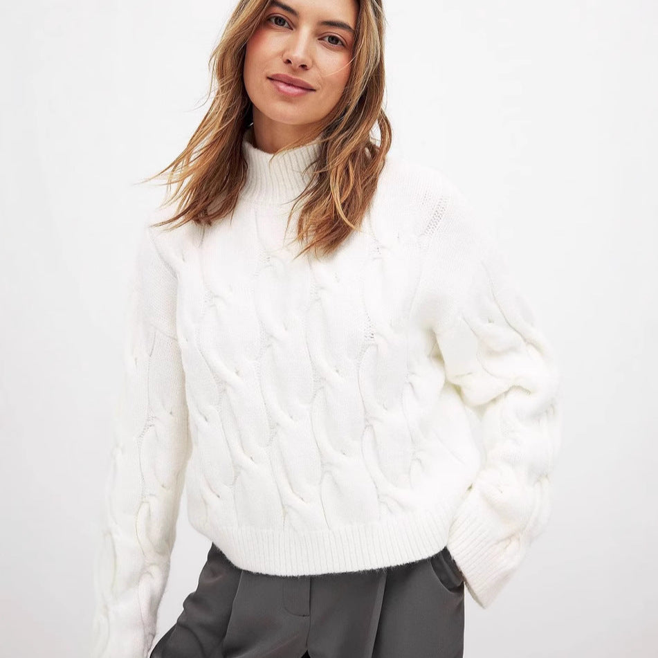 Damens Grovstickad tröja med hög krage och romantisk flätdesign Eva Jonsson-Eva Jonsson