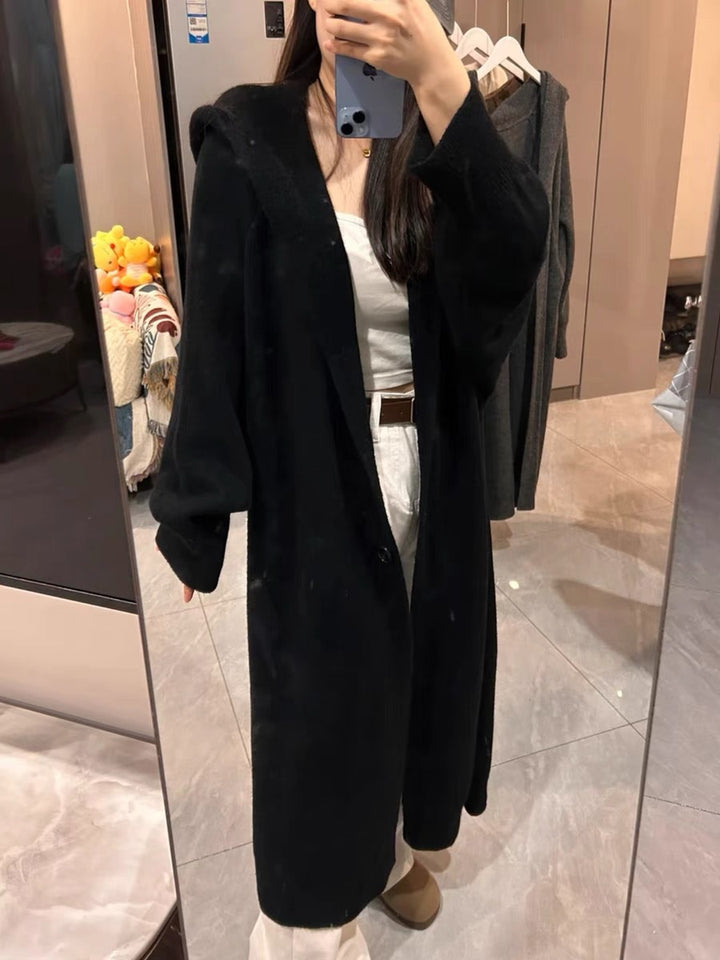 Damens Lång Stickad Cardigan med Huva och Praktiska Knappar Eva Jonsson-Eva Jonsson