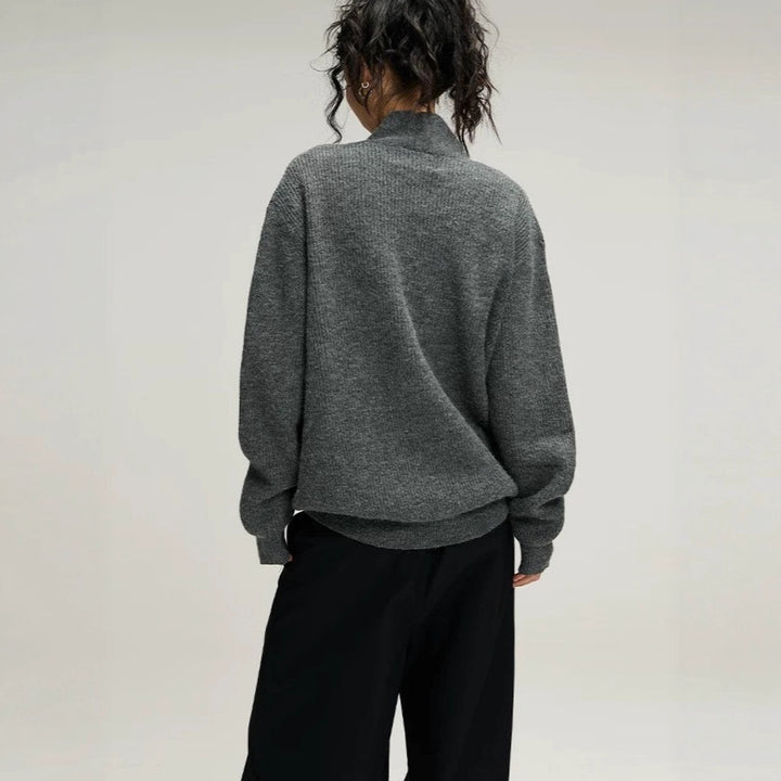 Damens Mode Stickad Cardigan med Trendig Revers Mirla-Eva Jonsson