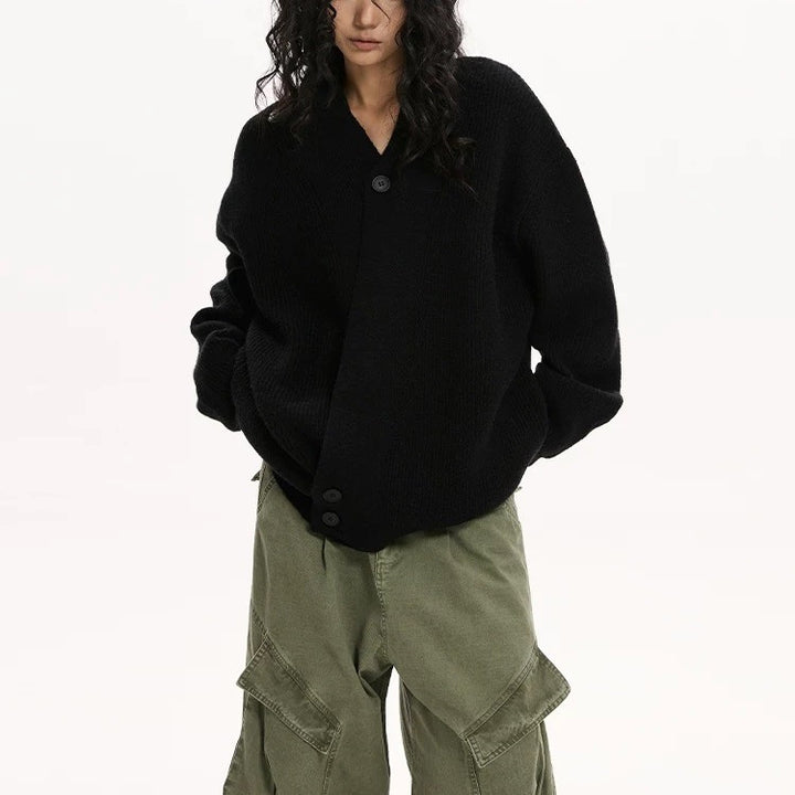 Damens Mode Stickad Cardigan med Trendig Revers Mirla-Eva Jonsson