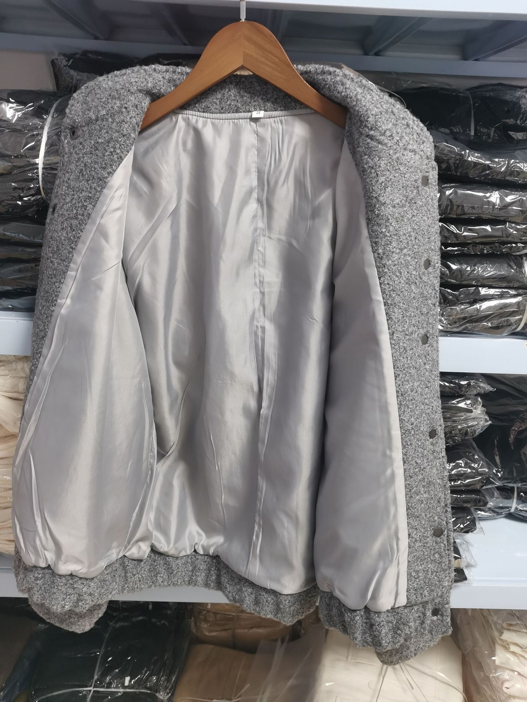 Damens Oversized Ulljacka i enkel design Mirla-Eva Jonsson