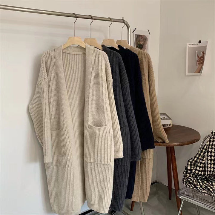 Damens Stickad Cardigan med Avslappnad Silhuett och Djupa Fickor Mirla-Eva Jonsson