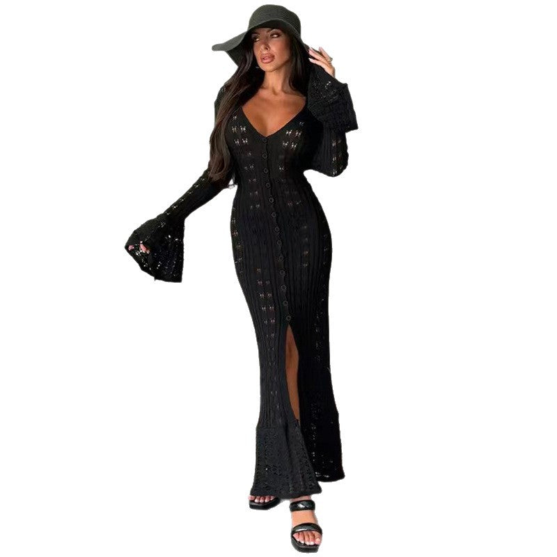 Damens Strickmaxikleid mit nostalgischem Lochmuster und elegantem V-Ausschnitt Mirla-Eva Jonsson