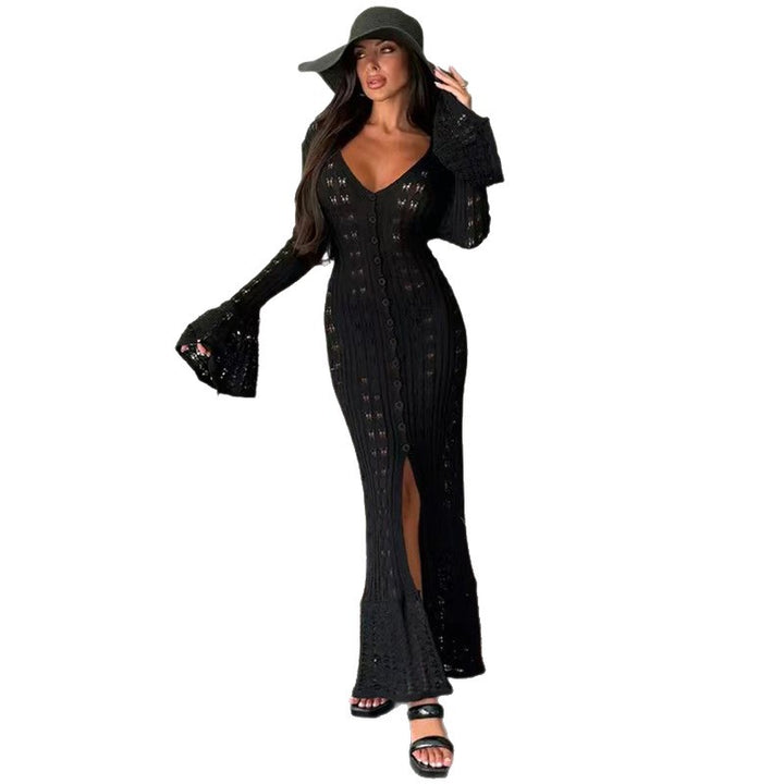 Damens Strickmaxikleid mit nostalgischem Lochmuster und elegantem V-Ausschnitt Mirla-Eva Jonsson