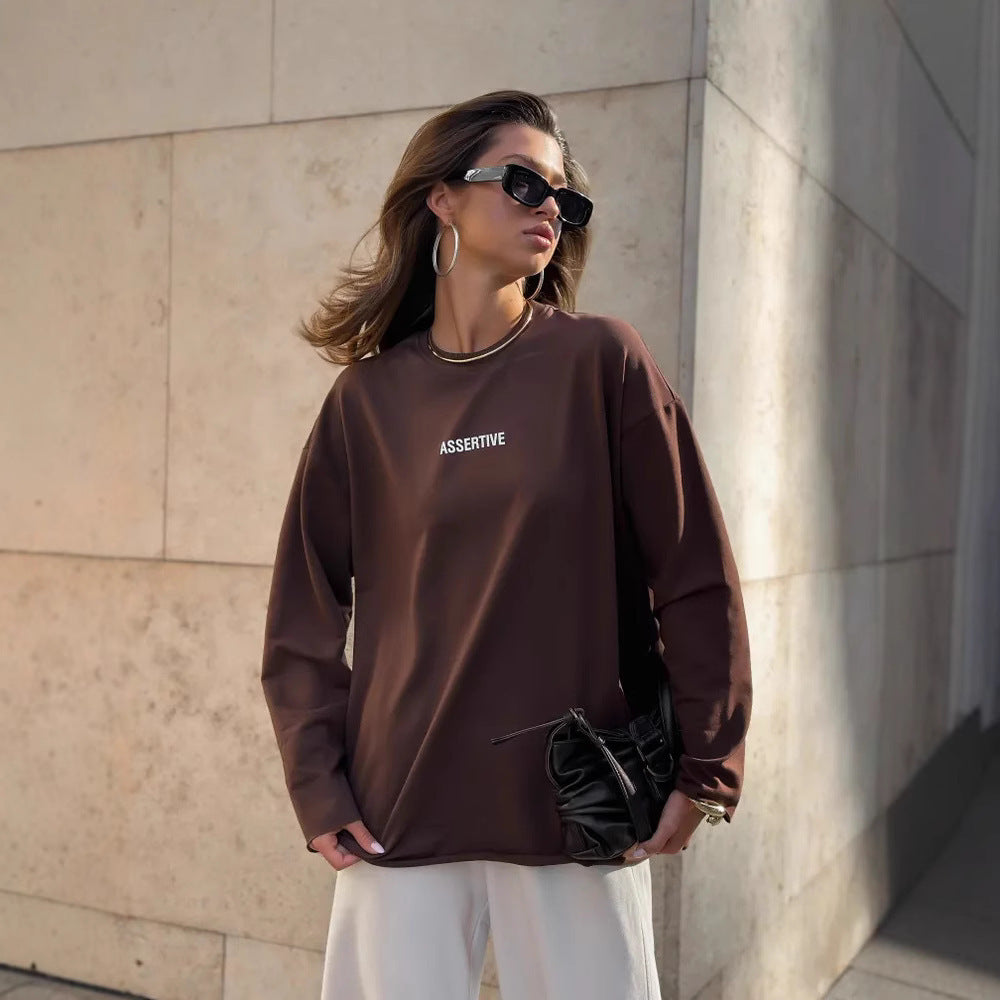 Damens avslappnad sweatshirt med modern text och oversize-snitt Mirla-Eva Jonsson