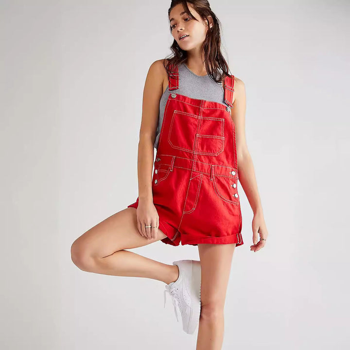 Damens avslappnade denim hängshorts med funktionella fickor och justerbara remmar Mirla-Eva Jonsson