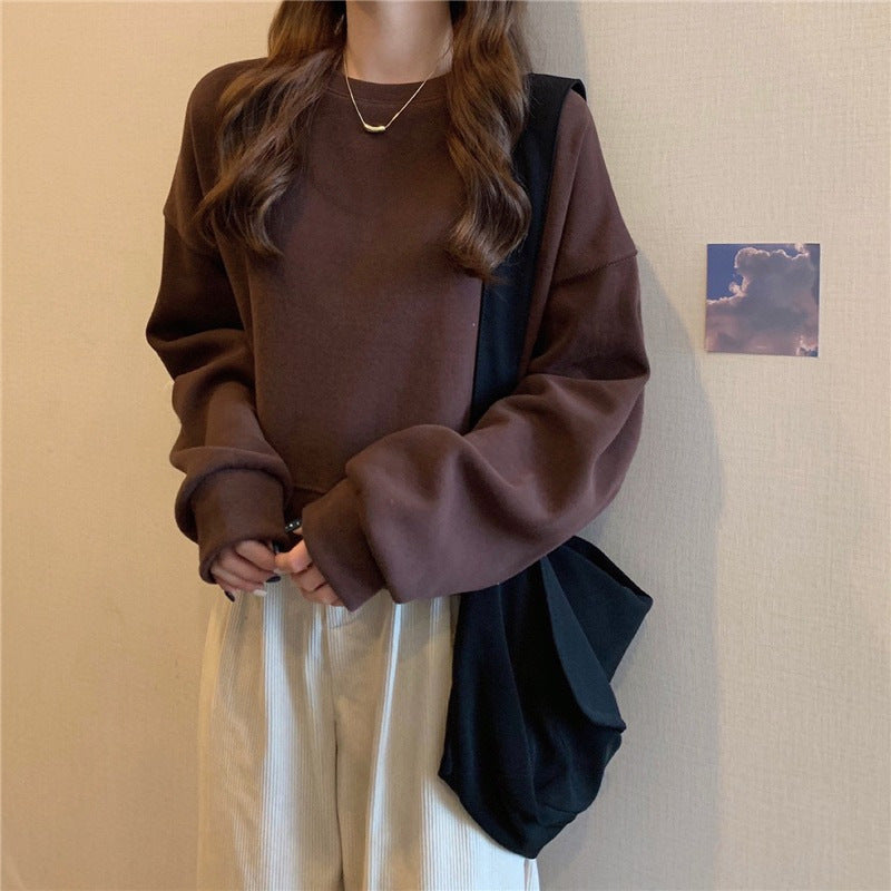 Damens avslappnade oversize sweatshirt med bekväm krage och mjuka muddar-Eva Jonsson