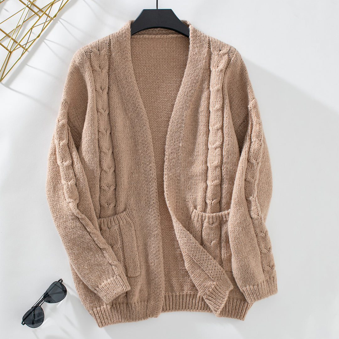 Damens cardigan med flätmönster och fickor Mirla-Eva Jonsson