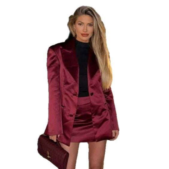 Damens elegant satinstickad blazer med matchande mini-kjol Mirla-Eva Jonsson