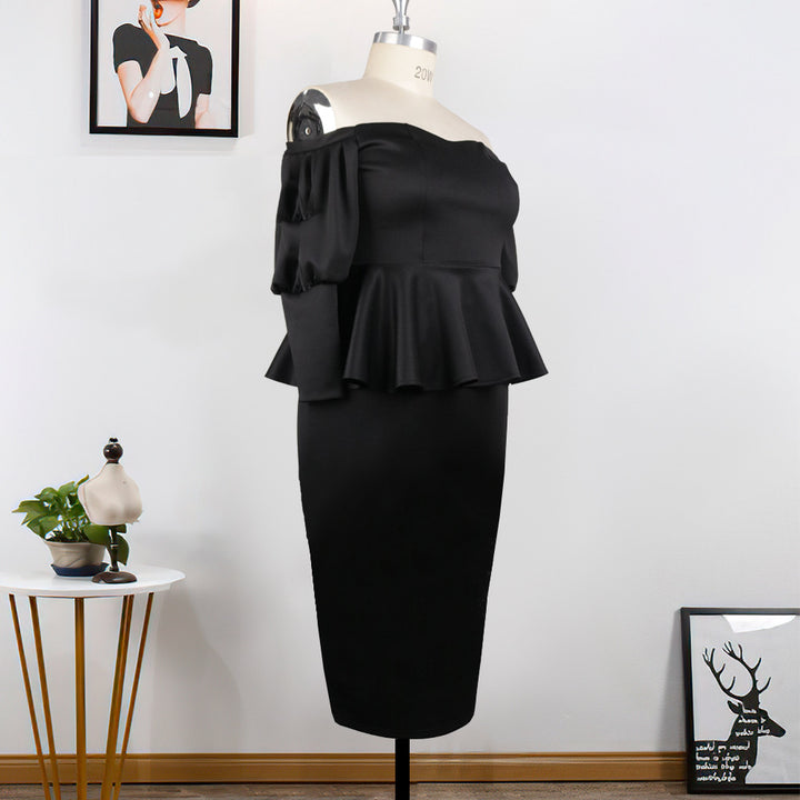Damens figursydd peplumklänning med off-shoulder utringning Mirla-Eva Jonsson