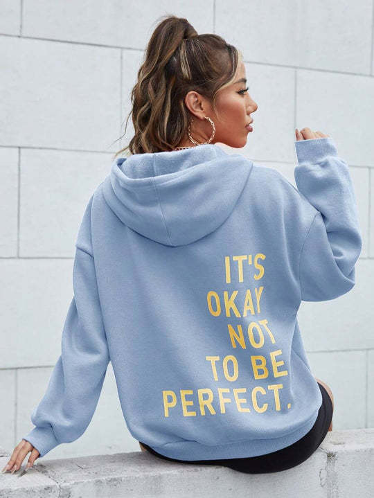 Damens hoodie med motiverande text och mysig foder Mirla-Eva Jonsson