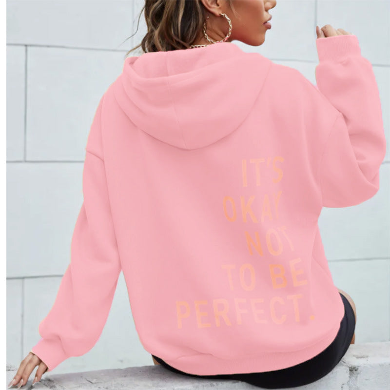 Damens hoodie med motiverande text och mysig foder Mirla-Eva Jonsson