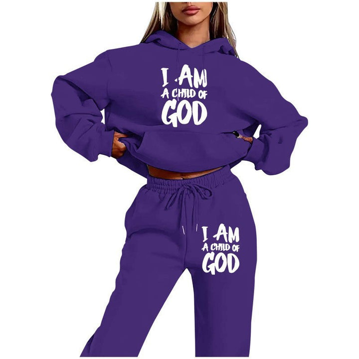 Damens hoodie sweatshirt med urbant tryck och bekväma byxor Mirla-Eva Jonsson