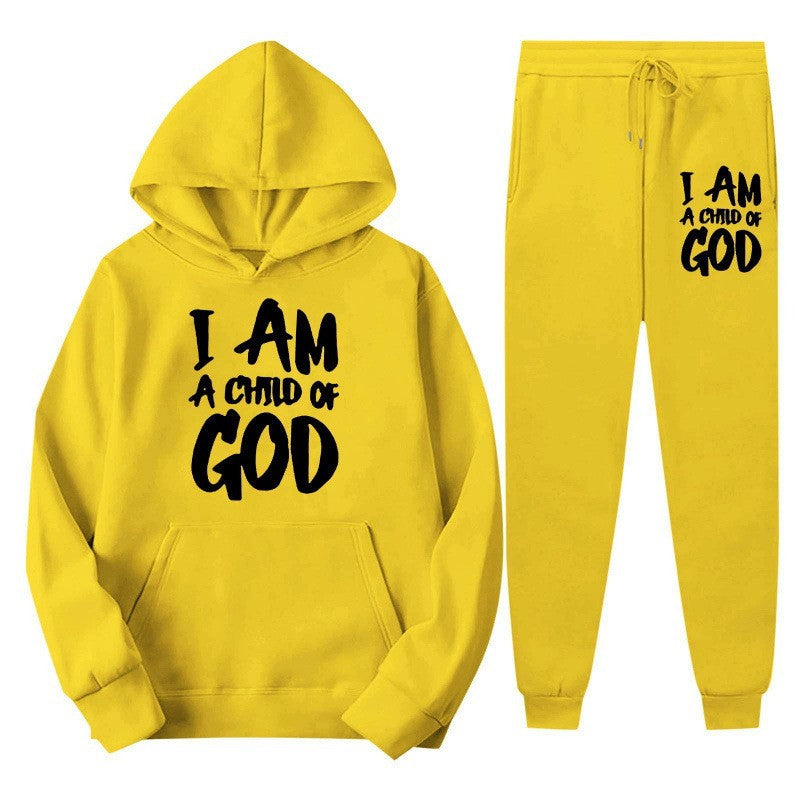 Damens hoodie sweatshirt med urbant tryck och bekväma byxor Mirla-Eva Jonsson