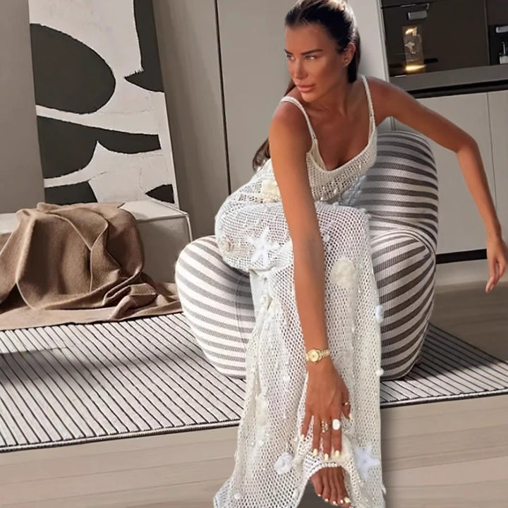 Damens knit maxiklänning med transparenta detaljer och blommönster Mirla-Eva Jonsson