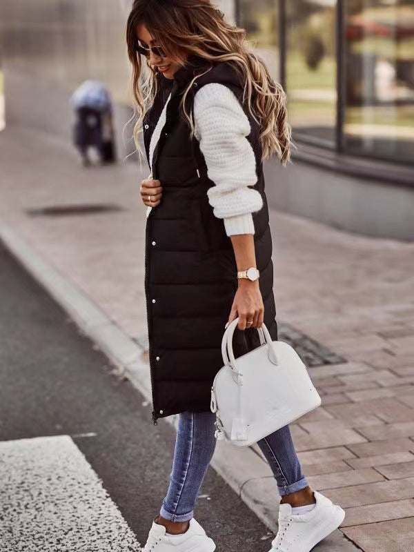 Damens lång quiltad väst med huva och sidofickor Mirla-Eva Jonsson