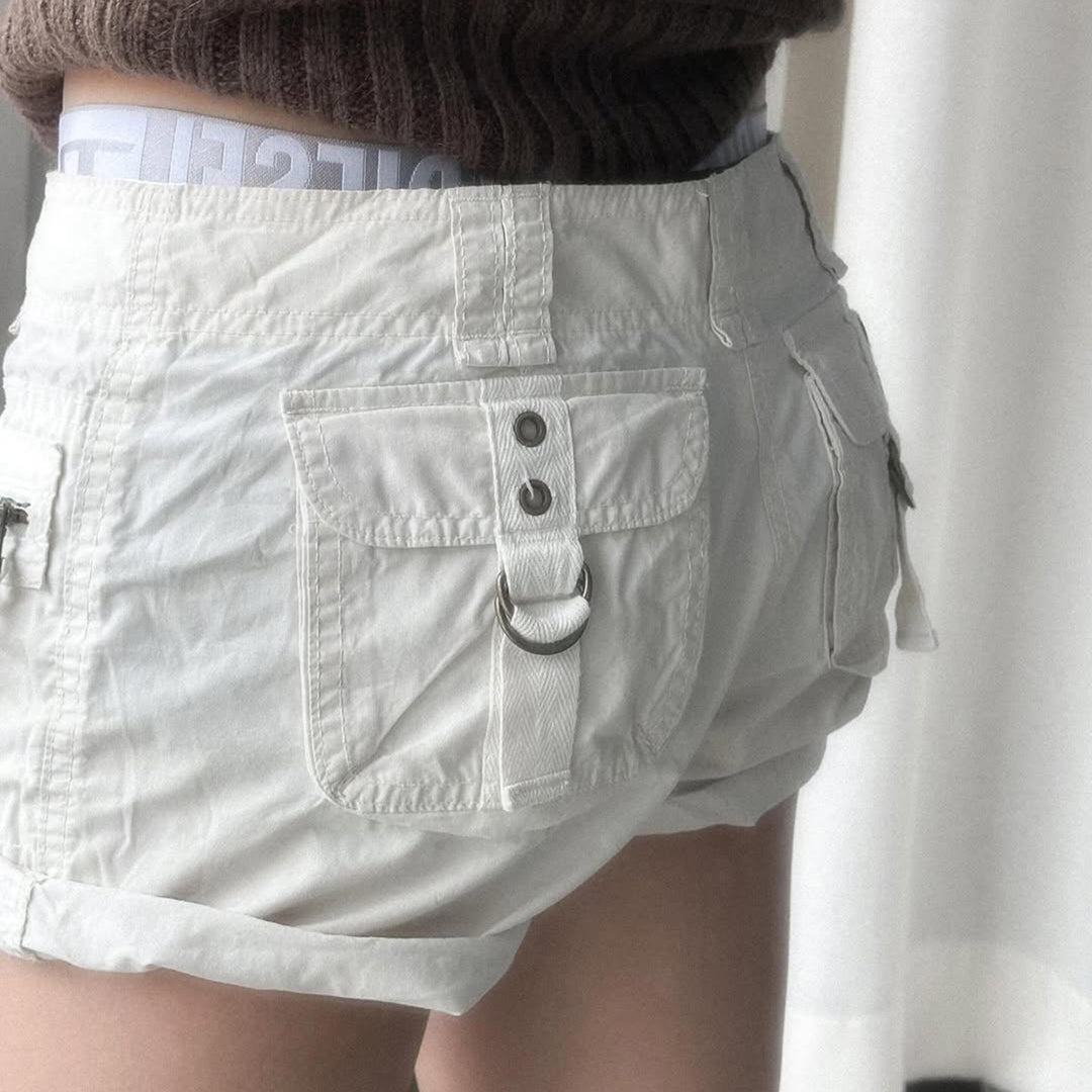 Damens lätta shorts med praktiska dragkedjefickor Mirla-Eva Jonsson