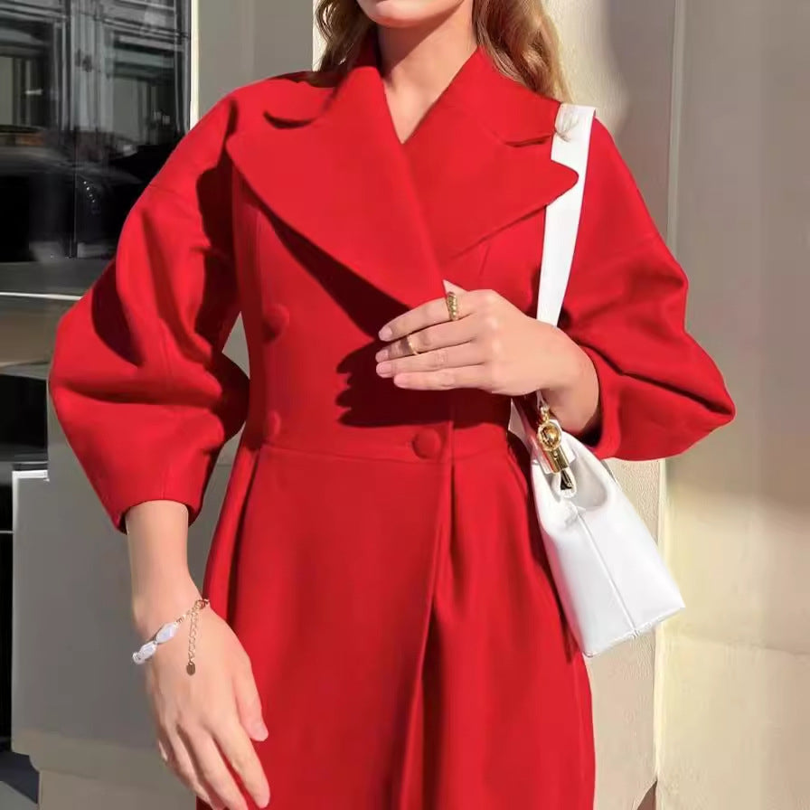 Damens maximal oversized mantel med axelaxlar och dubbelrad Mirla-Eva Jonsson