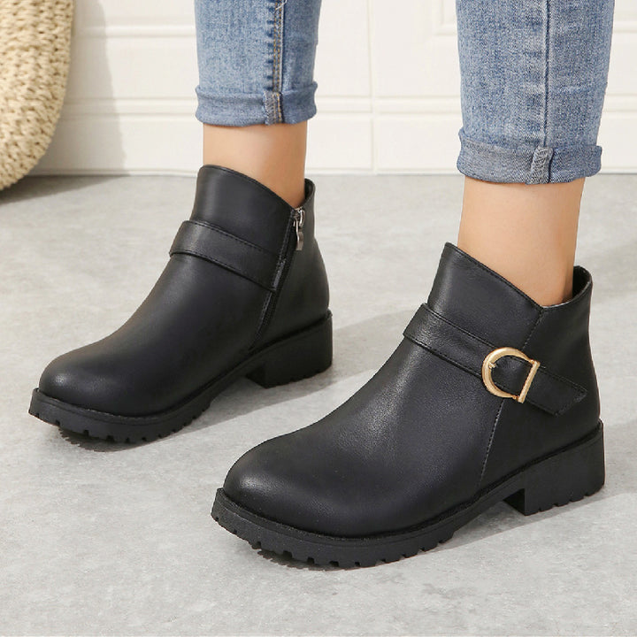 Damens moda stövletter med praktiska sidodragkedjor och dekorativ spänne Eva Jonsson-Eva Jonsson