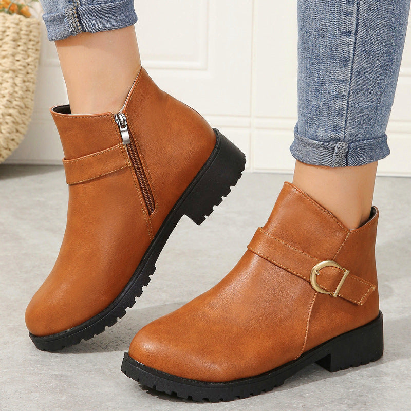 Damens moda stövletter med praktiska sidodragkedjor och dekorativ spänne Eva Jonsson-Eva Jonsson