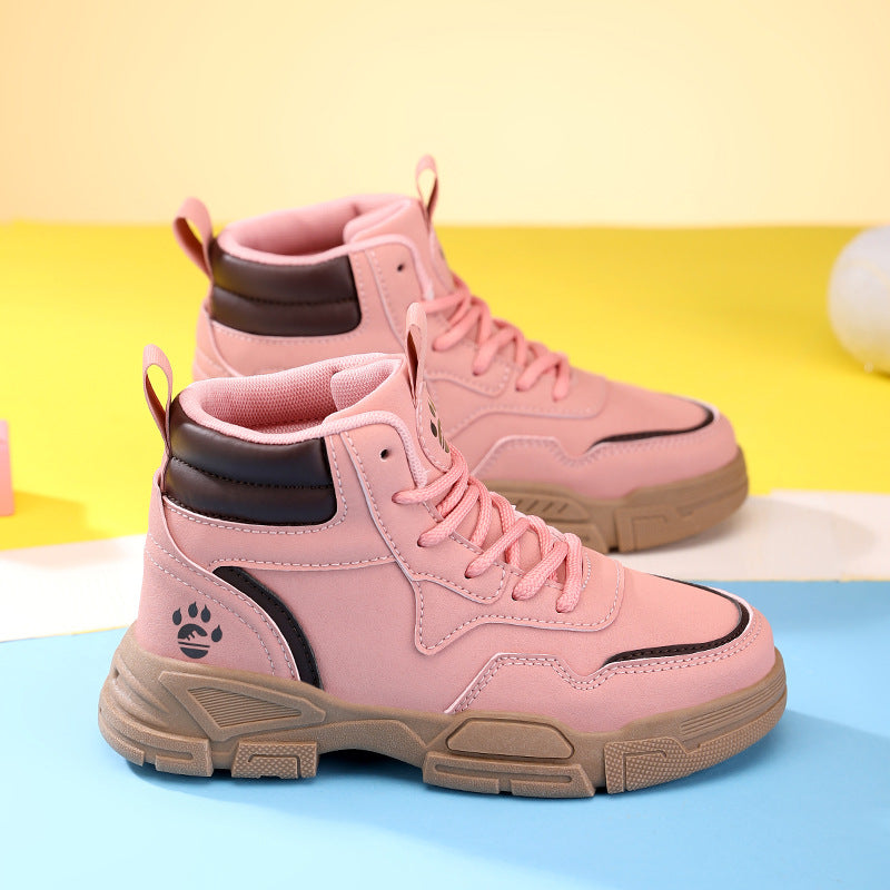 Damens modiga hög-top sneakers med andningsbart mesh-överskikt och robust sula Eva Jonsson-Eva Jonsson