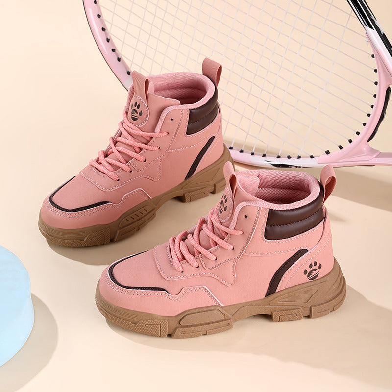 Damens modiga hög-top sneakers med andningsbart mesh-överskikt och robust sula Eva Jonsson-Eva Jonsson