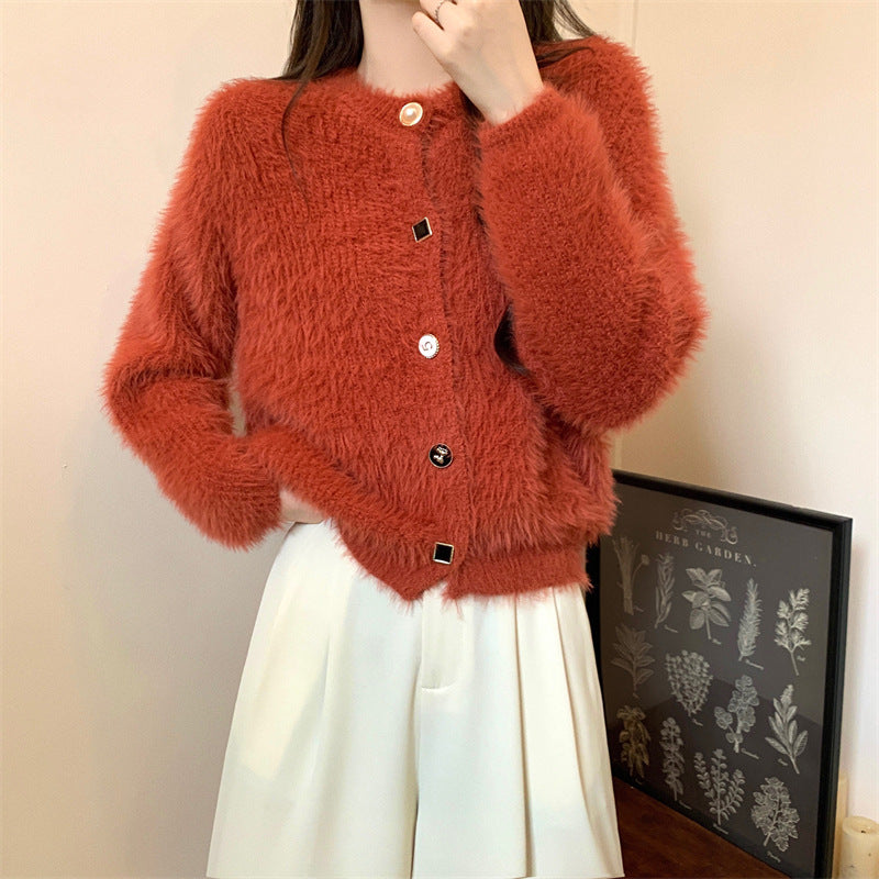 Damens mysiga cardigan med knapplöst design och elegant flair Mirla-Eva Jonsson