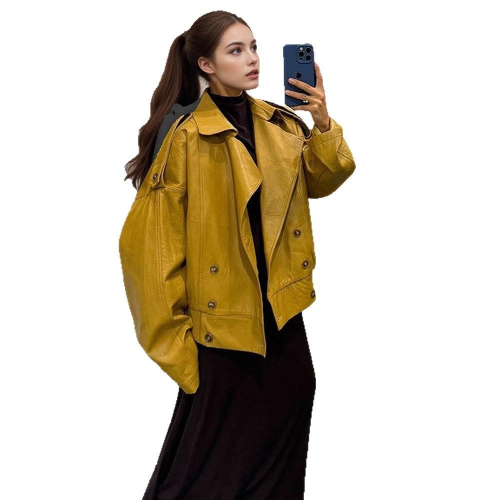 Damens oversized konstläderjacka med dubbel knappslå och fashionabel klipp Mirla-Eva Jonsson