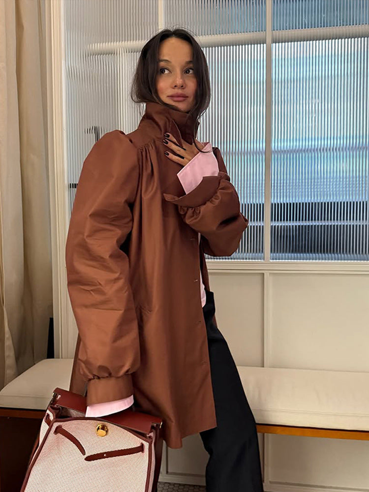 Damens oversized konstläderjacka med voluminösa ärmar Mirla-Eva Jonsson
