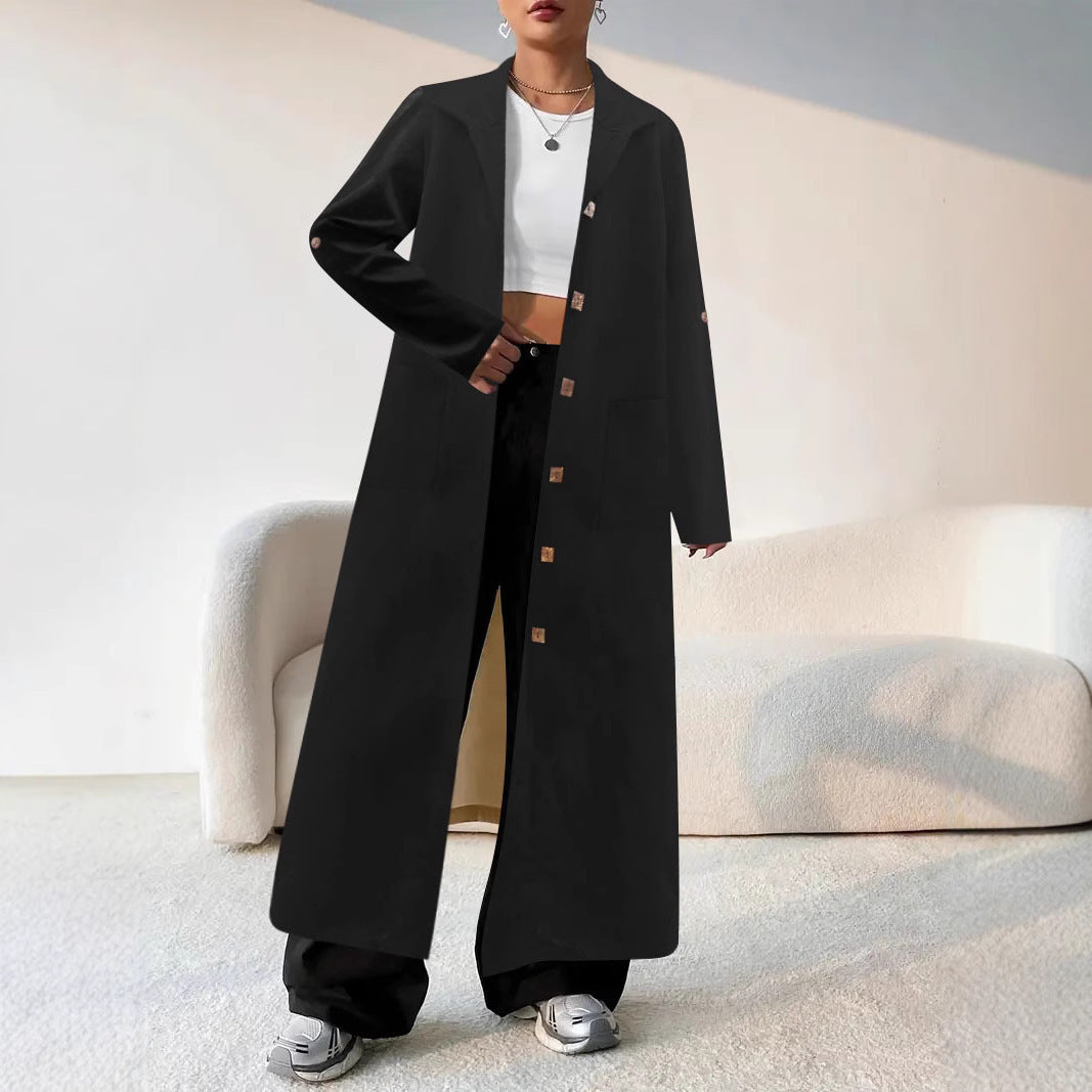 Damens oversized långblazer med funktionella fickdetaljer Mirla-Eva Jonsson