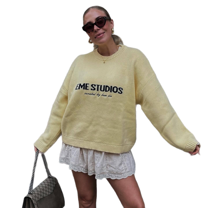 Damens oversized tröja med kreativt tryck Mirla-Eva Jonsson