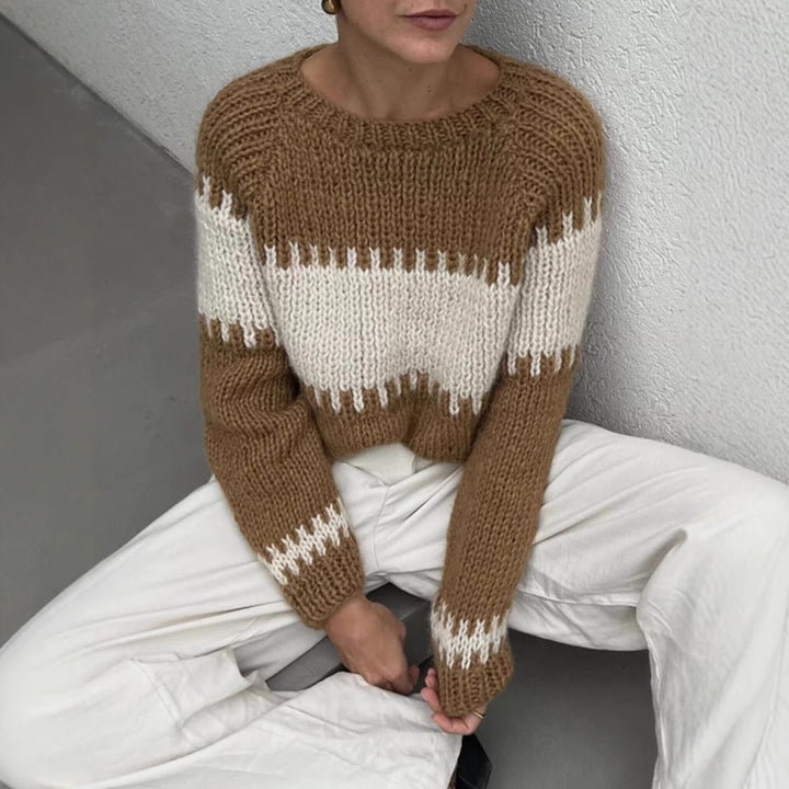Damens stickad oversized pullover Mirla-Eva Jonsson