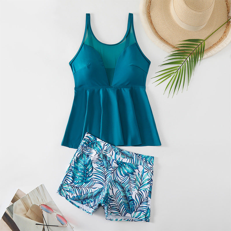 Damens swimsuit with flowing top and sporty shorts Mirla-Eva Jonsson