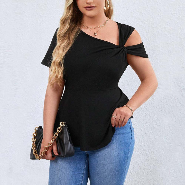 Damens topp med asymmetrisk cut-out och raffinerad inlindningsdesign Mirla-Eva Jonsson