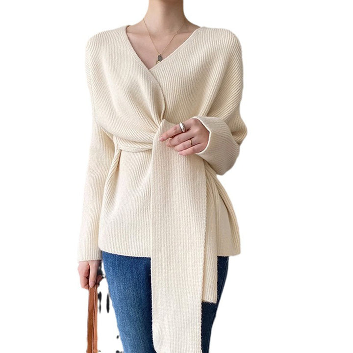 Damens trendiga blus med omslag design och knytbälte Mirla-Eva Jonsson