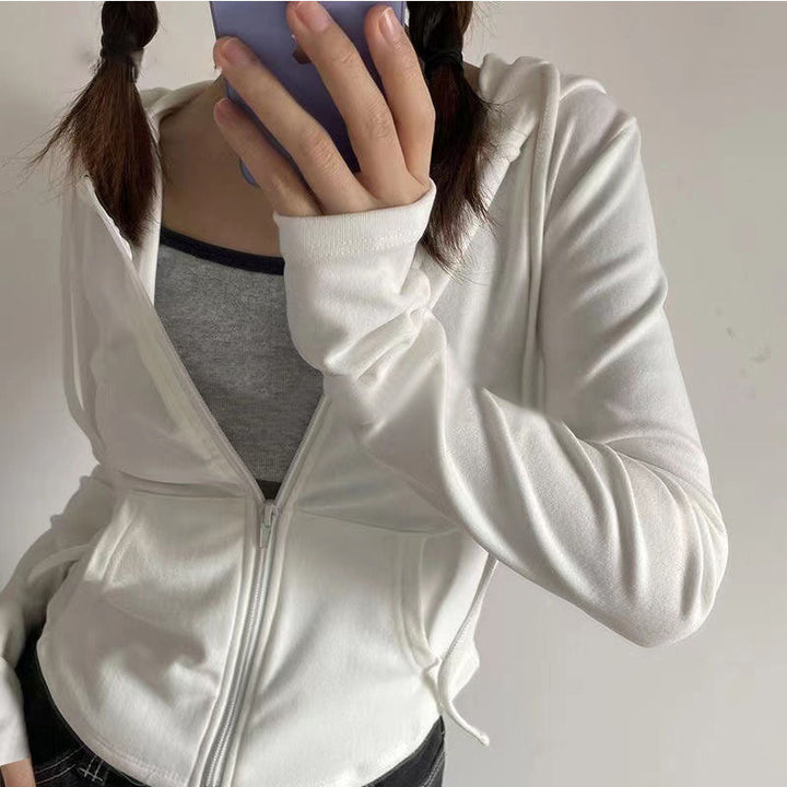 Damens trendiga hoodie med praktisk dragkedja Mirla-Eva Jonsson