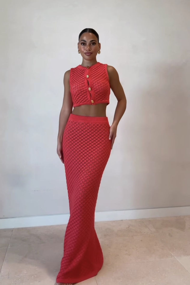 Damenset med hudsmickrande crop-top och lång kjol Mirla-Eva Jonsson