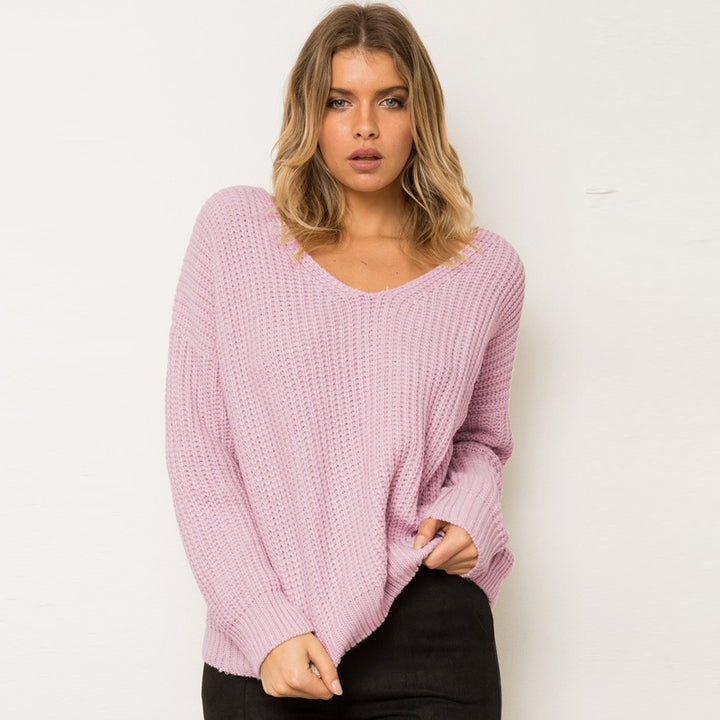 Damensweater med unik bakdesign och dekorativ snörrem Mirla-Eva Jonsson