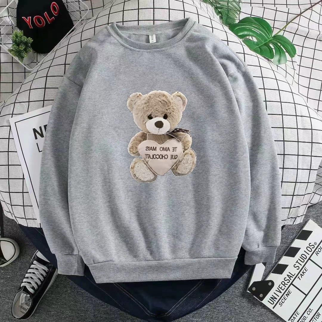 Damensweatshirt med broderad björnmotiv Mirla-Eva Jonsson