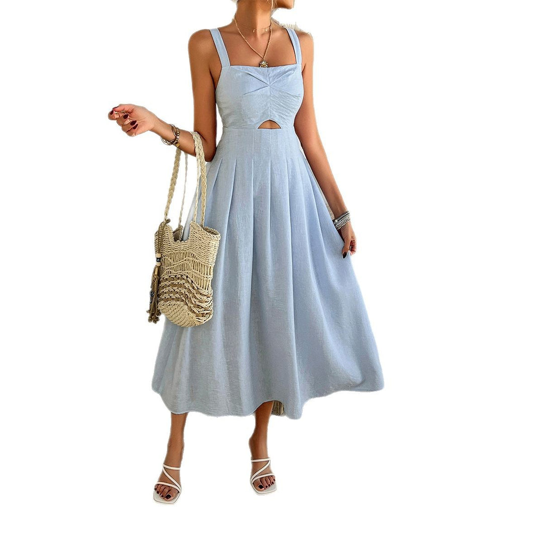 Damer A-linjig sommardress med rygglöst design och midjeformning Mirla-Eva Jonsson
